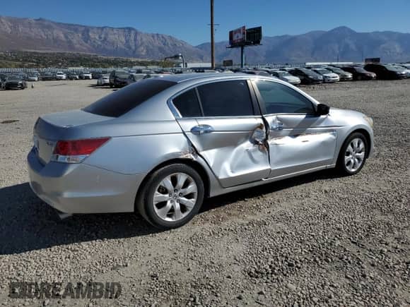 2009 Honda Accord EX-L with VIN 5KBCP36809B501784, listed as a Copart auction lot 82787015 with 207,473 mi miles and Clean title. Bid and sale history available at DreamBid. Image 3.