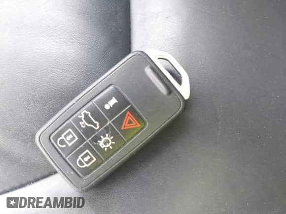 2015 Volvo S60 T5 Drive-E Premier with VIN YV126MFB9F1299878, listed as a IAAI auction lot 42781752 with 128,657 mi miles and . Bid and sale history available at DreamBid. Image 11.