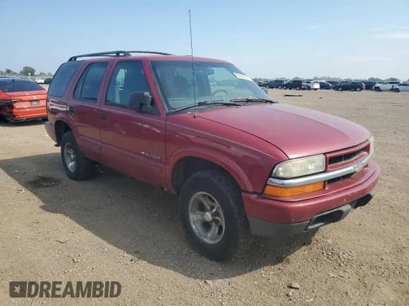 2003 Chevrolet Blazer LS с VIN 1GNCS13X33K110143, выставлен на аукционе Copart как лот 65122115 с пробегом 231 166 миль миль и Чистый • Clean title. История ставок и продаж доступна на DreamBid. Изображение 4.