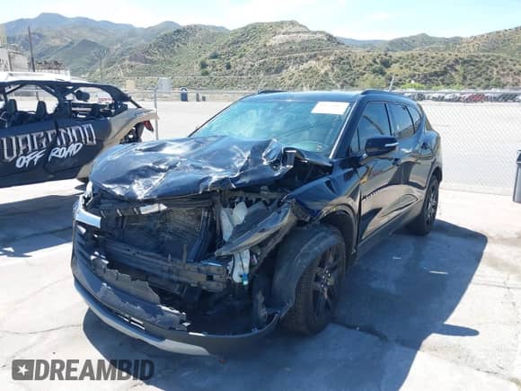 2020 Chevrolet Blazer LT with VIN 3GNKBDRSXLS563480, listed as a IAAI auction lot 42078861 with 122,308 mi miles and . Bid and sale history available at DreamBid. Image 17.