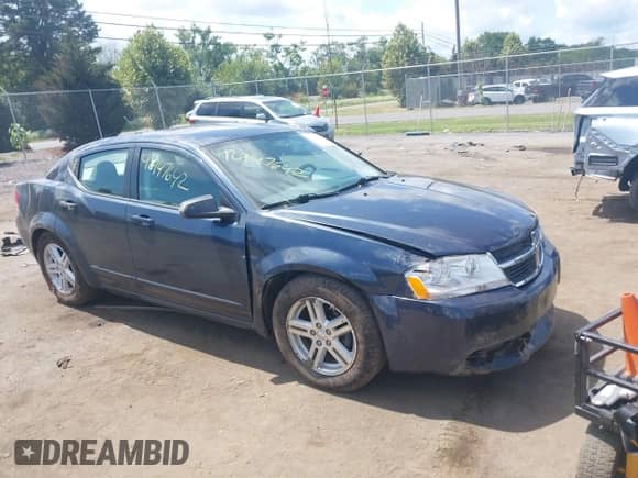 2008 Dodge Avenger SXT с VIN 1B3LC56K28N213316, выставлен на аукционе IAAI как лот 42947642 с пробегом 61 161 миль миль и . История ставок и продаж доступна на DreamBid. Изображение 1.