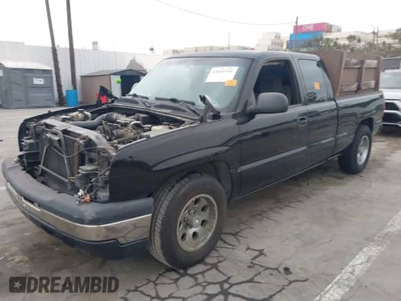 2007 Chevrolet Silverado 1500 LT1 with VIN 1GCEC19X47Z123972, listed as a IAAI auction lot 43009798 with 128,354 mi miles and . Bid and sale history available at DreamBid. Image 2.
