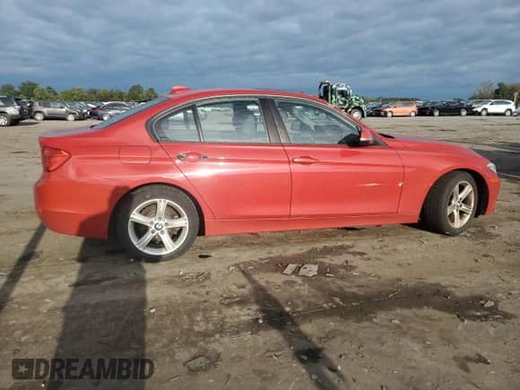 2014 BMW 3 Series 328i с VIN WBA3A5C53EJ463618, выставлен на аукционе Copart как лот 84225405 с пробегом 131 107 миль миль и Чистый • Clean title. История ставок и продаж доступна на DreamBid. Изображение 3.