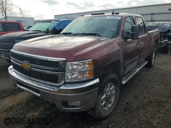 2013 Chevrolet Silverado 2500HD LT z VIN 1GC1KXC83DF148929, wystawiony jako Copart lot #78189544 z przebiegiem 220 045 mil mil oraz Szkoda całkowita • Salvage title. Historia ofert i sprzedaży dostępna na DreamBid. Obrazek 1.