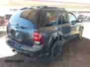 2005 Chevrolet TrailBlazer LT с VIN 1GNDS13S152116017, выставлен на аукционе IAAI как лот 43284789 с пробегом 220 632 миль миль и . История ставок и продаж доступна на DreamBid. Изображение 4.