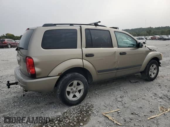 2006 Dodge Durango SLT with VIN 1D4HB48NX6F133698, listed as a Copart auction lot 71423925 with 199,506 mi miles and Salvage title. Bid and sale history available at DreamBid. Image 3.