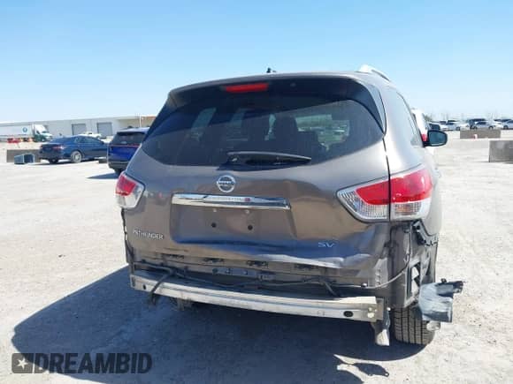 2014 Nissan Pathfinder SV with VIN 5N1AR2MN2EC626243, listed as a IAAI auction lot 41774399 with 146,363 mi miles and . Bid and sale history available at DreamBid. Image 6.