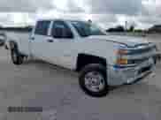2019 Chevrolet Silverado 2500HD Work Truck z VIN 1GC1KREG8KF268318, wystawiony jako Copart lot #63873535 z przebiegiem 50 088 mil mil oraz Szkoda całkowita • Salvage title. Historia ofert i sprzedaży dostępna na DreamBid. Obrazek 4.