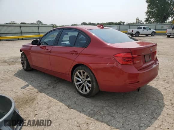 2016 BMW 3 Series 320i xDrive с VIN WBA8A3C57GK690009, выставлен на аукционе Copart как лот 71283375 с пробегом 117 504 миль миль и Списание • Salvage title. История ставок и продаж доступна на DreamBid. Изображение 2.