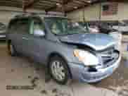 2008 Hyundai Entourage GLS z VIN KNDMC233486054453, wystawiony jako Copart lot #64286305 z przebiegiem 159 649 mil mil oraz Szkoda całkowita • Salvage title. Historia ofert i sprzedaży dostępna na DreamBid. Obrazek 4.