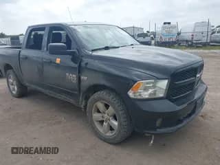 2019 Ram 1500 Express z VIN 1C6RR7KT9KS580649, wystawiony jako IAAI lot #42932182 z przebiegiem 87 340 mil mil oraz . Historia ofert i sprzedaży dostępna na DreamBid. Obrazek 1.