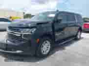 2023 Chevrolet Suburban LT z VIN 1GNSKCKD4PR382714, wystawiony jako IAAI lot #42739708 z przebiegiem 58 318 mil mil oraz . Historia ofert i sprzedaży dostępna na DreamBid. Obrazek 2.