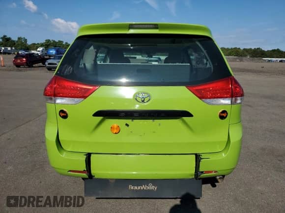 2014 Toyota Sienna L с VIN 5TDZK3DC2ES506604, выставлен на аукционе Copart как лот 65727965 с пробегом 319 604 миль миль и Чистый • Clean title. История ставок и продаж доступна на DreamBid. Изображение 6.