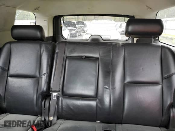 2009 Cadillac Escalade с VIN 1GYFK43589R134003, выставлен на аукционе Copart как лот 55683485 с пробегом 237 807 миль миль и Чистый • Clean title. История ставок и продаж доступна на DreamBid. Изображение 10.