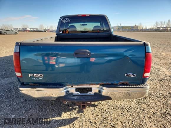 2000 Ford F-150 XL with VIN 2FTRX17W1YCA85888, listed as a Copart auction lot 59375722 with 321,697 mi miles and Non repairable. Bid and sale history available at DreamBid. Image 6.