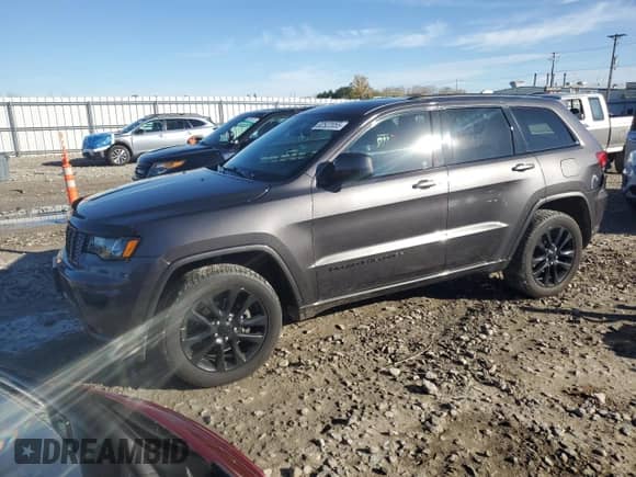 2019 Jeep Grand Cherokee Altitude with VIN 1C4RJFAGXKC547183, listed as a Copart auction lot 82522055 with 91,228 mi miles and Salvage title. Bid and sale history available at DreamBid. Image 1.