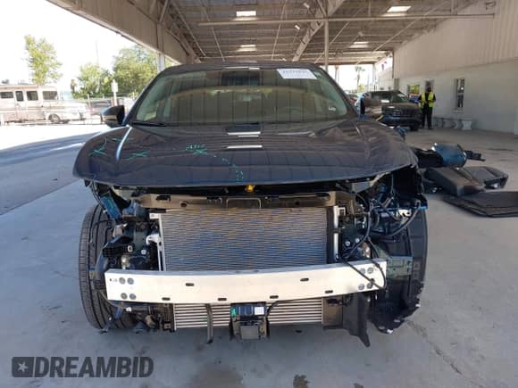 2025 Nissan Murano Platinum with VIN 5N1AZ3DT2SC112599, listed as a IAAI auction lot 42931843 with 3,340 mi miles and . Bid and sale history available at DreamBid. Image 13.