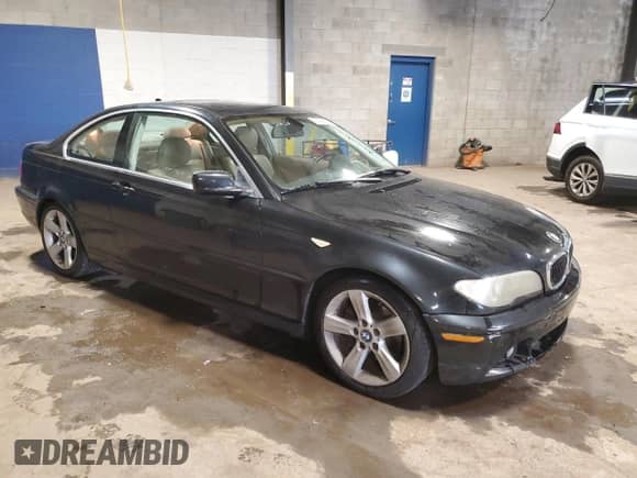 2004 BMW 3 Series 325Ci with VIN WBABD33424PL04972, listed as a Copart auction lot 90369695 with 76,476 mi miles and Salvage title. Bid and sale history available at DreamBid. Image 4.
