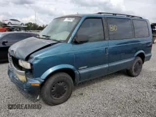 2000 Chevrolet Astro с VIN 1GNDM19W1YB143971, выставлен на аукционе Copart как лот 77984874 с пробегом 278 301 миль миль и Списание • Salvage title. История ставок и продаж доступна на DreamBid. Изображение 1.