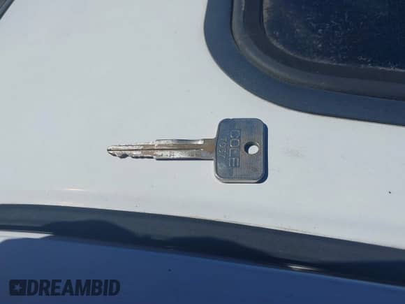 1992 Honda Accord LX z VIN JHMCB7659NC048944, wystawiony jako IAAI lot #41704471 z przebiegiem 253 535 mil mil oraz . Historia ofert i sprzedaży dostępna na DreamBid. Obrazek 11.