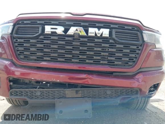 2025 Ram 1500 Big Horn z VIN 1C6RRFFG1SN509435, wystawiony jako IAAI lot #42658494 z przebiegiem 8 021 mil mil oraz . Historia ofert i sprzedaży dostępna na DreamBid. Obrazek 18.