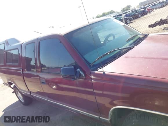 1997 Chevrolet Silverado 1500 с VIN 1GCEC19W5VE274119, выставлен на аукционе IAAI как лот 43181076 с пробегом 184 688 миль миль и . История ставок и продаж доступна на DreamBid. Изображение 6.
