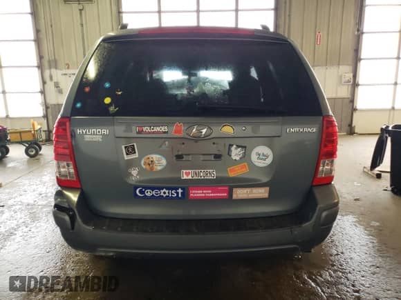 2007 Hyundai Entourage GLS с VIN KNDMC233876042563, выставлен на аукционе Copart как лот 45341995 с пробегом Не указан миль и На запчасти • Non repairable. История ставок и продаж доступна на DreamBid. Изображение 6.