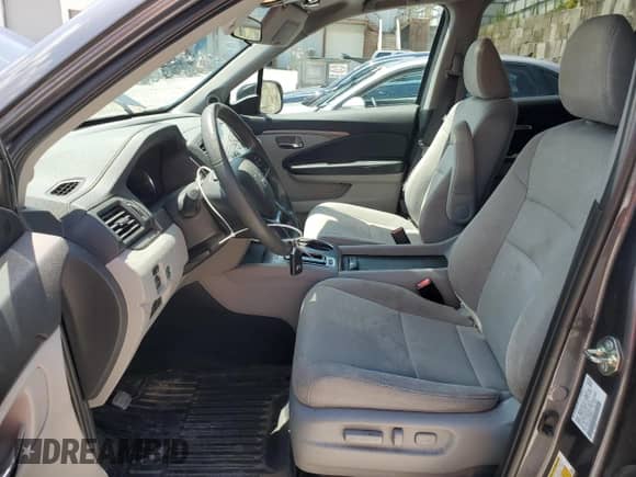 2020 Honda Pilot EX z VIN 5FNYF6H30LB042919, wystawiony jako Copart lot #67822195 z przebiegiem 99 293 mil mil oraz Szkoda całkowita • Salvage title. Historia ofert i sprzedaży dostępna na DreamBid. Obrazek 7.