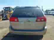 2010 Toyota Sienna XLE с VIN 5TDYK4CC3AS332779, выставлен на аукционе IAAI как лот 42939681 с пробегом 106 477 миль миль и . История ставок и продаж доступна на DreamBid. Изображение 16.