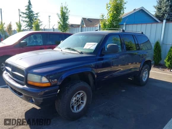 1999 Dodge Durango with VIN 1B4HS28Z9XF536719, listed as a IAAI auction lot 42641014 with 321,697 mi miles and . Bid and sale history available at DreamBid. Image 2.