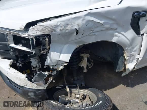 2021 Ford F-150 XL с VIN 1FTEX1CB9MKE68758, выставлен на аукционе IAAI как лот 43195438 с пробегом 82 468 миль миль и . История ставок и продаж доступна на DreamBid. Изображение 6.