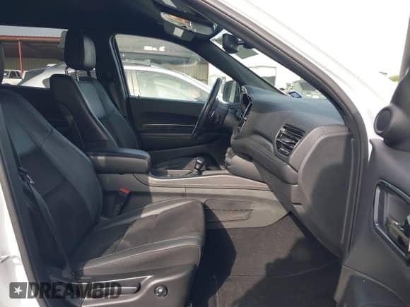 2022 Dodge Durango GT Plus z VIN 1C4RDJDG0NC227865, wystawiony jako IAAI lot #42626874 z przebiegiem 26 072 mil mil oraz . Historia ofert i sprzedaży dostępna na DreamBid. Obrazek 5.