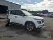 2024 Hyundai Venue Limited с VIN KMHRC8A37RU302263, выставлен на аукционе Copart как лот 69734125 с пробегом 9 002 миль миль и На запчасти • Non repairable. История ставок и продаж доступна на DreamBid. Изображение 4.