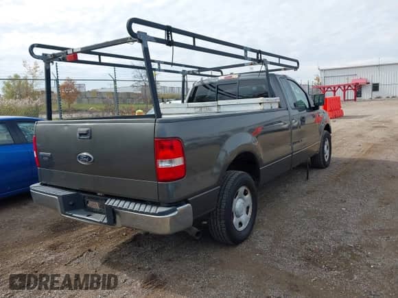 2005 Ford F-150 XL с VIN 1FTRF12W85NA27339, выставлен на аукционе IAAI как лот 43569002 с пробегом 126 807 миль миль и . История ставок и продаж доступна на DreamBid. Изображение 4.