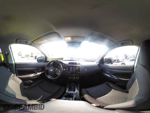 2021 Mitsubishi Outlander ES z VIN JA4ARUAU2MU010153, wystawiony jako IAAI lot #42987308 z przebiegiem 71 238 mil mil oraz . Historia ofert i sprzedaży dostępna na DreamBid. Obrazek 19.