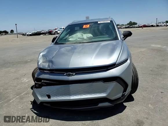 2024 Chevrolet Equinox EV LT z VIN 3GN7DLRP7RS292618, wystawiony jako Copart lot #61780945 z przebiegiem 9 372 mil mil oraz Szkoda całkowita • Salvage title. Historia ofert i sprzedaży dostępna na DreamBid. Obrazek 14.