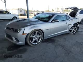 2015 Chevrolet Camaro SS с VIN 2G1FK1EJ2F9280989, выставлен на аукционе Copart как лот 71553225 с пробегом 79 726 миль миль и Списание • Salvage title. История ставок и продаж доступна на DreamBid. Изображение 1.