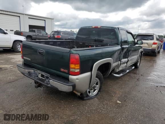 2003 GMC Sierra 1500 SLE с VIN 2GTEC19T631200650, выставлен на аукционе Copart как лот 68472175 с пробегом 151 438 миль миль и Списание • Salvage title. История ставок и продаж доступна на DreamBid. Изображение 3.