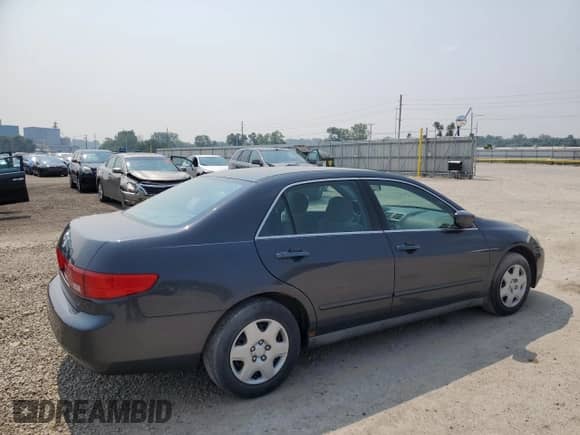 2005 Honda Accord LX с VIN 1HGCM55475A111433, выставлен на аукционе Copart как лот 67368635 с пробегом 198 408 миль миль и Списание • Salvage title. История ставок и продаж доступна на DreamBid. Изображение 3.