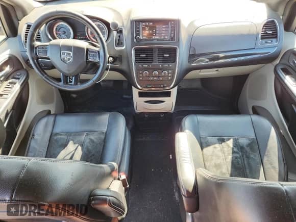 2018 Dodge Grand Caravan SXT with VIN 2C4RDGCG5JR265517, listed as a Copart auction lot 80088115 with 152,680 mi miles and Salvage title. Bid and sale history available at DreamBid. Image 8.