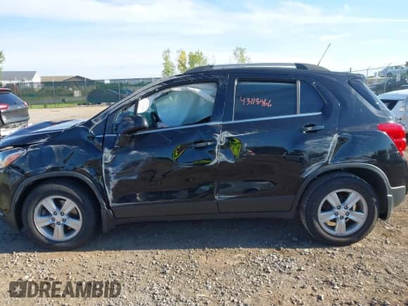2019 Chevrolet Trax LT с VIN 3GNCJLSBXKL216574, выставлен на аукционе IAAI как лот 43118966 с пробегом 57 725 миль миль и . История ставок и продаж доступна на DreamBid. Изображение 6.