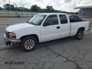 2006 GMC Sierra 1500 SLE1 with VIN 1GTEC19Z56Z146726, listed as a Copart auction lot 63445795 with 193,519 mi miles and Salvage title. Bid and sale history available at DreamBid. Image 1.