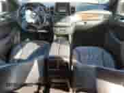 2017 Mercedes-Benz GLS 450 z VIN 4JGDF6EE0HA839039, wystawiony jako Copart lot #87199295 z przebiegiem 125 677 mil mil oraz Szkoda całkowita • Salvage title. Historia ofert i sprzedaży dostępna na DreamBid. Obrazek 8.