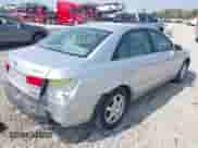 2006 Hyundai Sonata GLS z VIN 5NPEU46F16H045604, wystawiony jako IAAI lot #43003954 z przebiegiem 155 411 mil mil oraz . Historia ofert i sprzedaży dostępna na DreamBid. Obrazek 4.