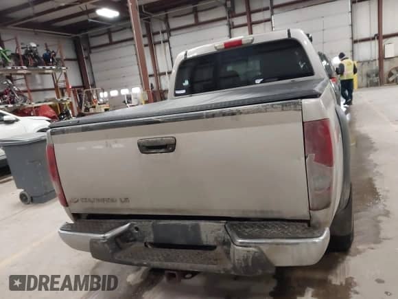 2005 Chevrolet Colorado 1SB LS Z85 с VIN 1GCDT136X58185830, выставлен на аукционе IAAI как лот 41469330 с пробегом 220 461 миль миль и . История ставок и продаж доступна на DreamBid. Изображение 16.