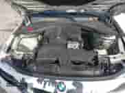 2016 BMW 3 Series 320i xDrive z VIN WBA8E5G54GNT95023, wystawiony jako IAAI lot #43329132 z przebiegiem 161 887 mil mil oraz . Historia ofert i sprzedaży dostępna na DreamBid. Obrazek 10.