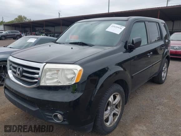 2013 Honda Pilot EX-L with VIN 5FNYF4H58DB081104, listed as a IAAI auction lot 43435936 with 193,083 mi miles and . Bid and sale history available at DreamBid. Image 2.