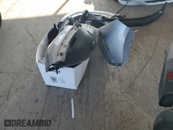 2024 Hyundai Tucson Blue with VIN KM8JBCD18RU240899, listed as a Copart auction lot 72017905 with 5,561 mi miles and Salvage title. Bid and sale history available at DreamBid. Image 13.