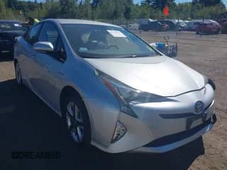 2016 Toyota Prius Three z VIN JTDKARFU8G3025077, wystawiony jako IAAI lot #43255242 z przebiegiem 99 688 mil mil oraz . Historia ofert i sprzedaży dostępna na DreamBid. Obrazek 1.