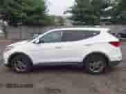 2017 Hyundai Santa Fe 2.4L с VIN 5NMZUDLB2HH009150, выставлен на аукционе IAAI как лот 43042377 с пробегом 144 203 миль миль и . История ставок и продаж доступна на DreamBid. Изображение 14.